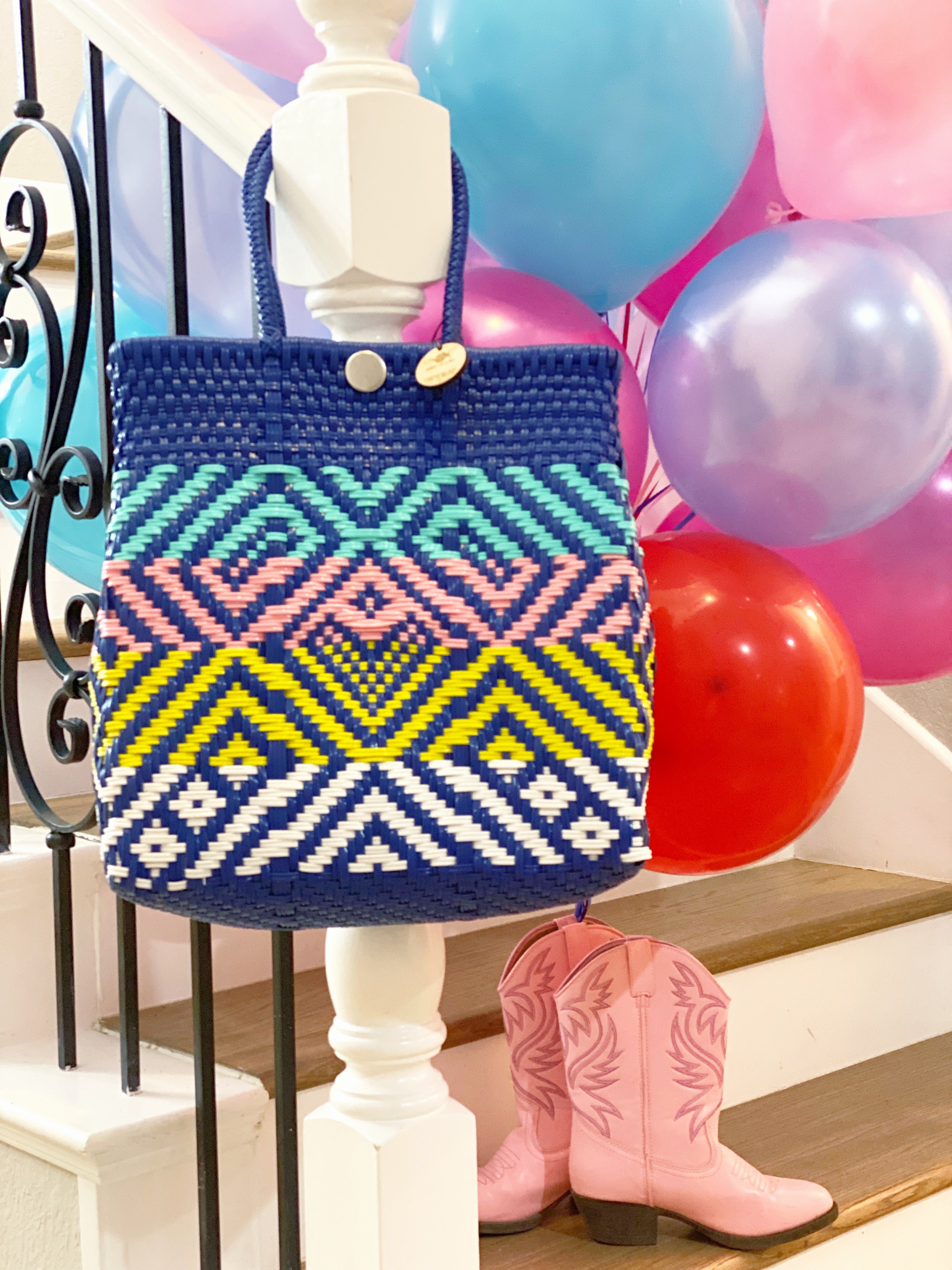 Tamayo Closed Bags